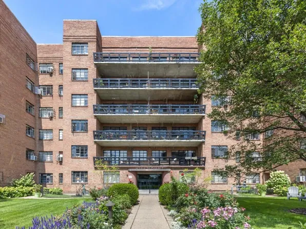 505 Cherry St SE APT 414, Grand Rapids, MI 49503