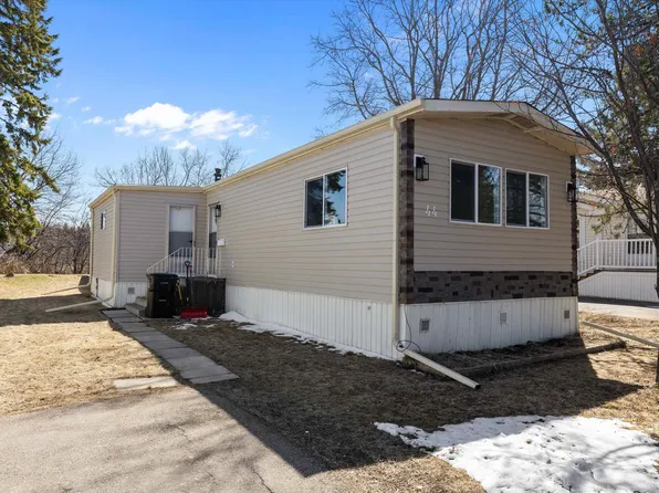 44 Rim Rd NW, Edmonton, AB T6P 1C2