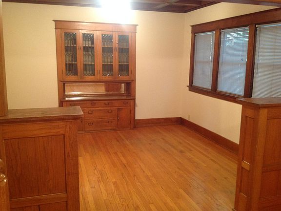 3rd image of 3266 Dudley St