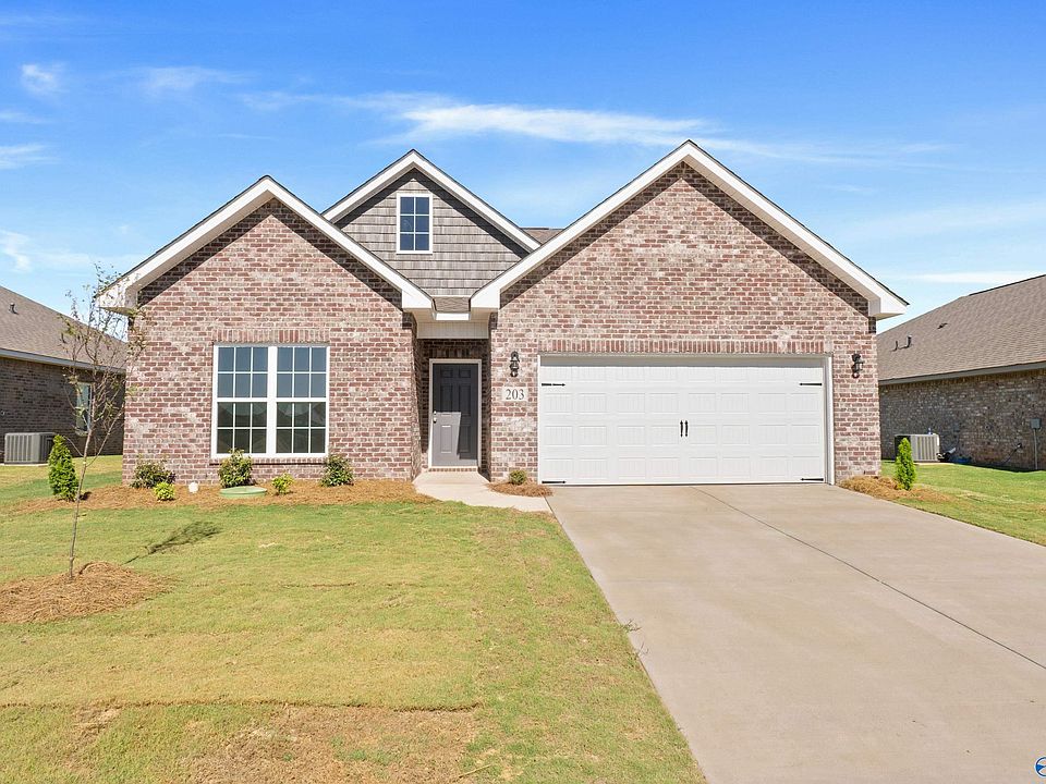 1st image of 203 Goldie Ct