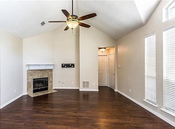 2nd image of 10405 Mallory Dr