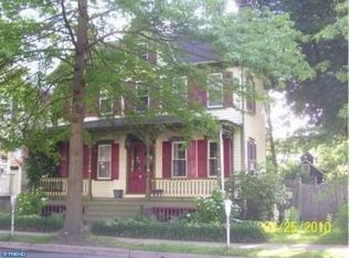 61 N Main St, New Hope, PA 18938