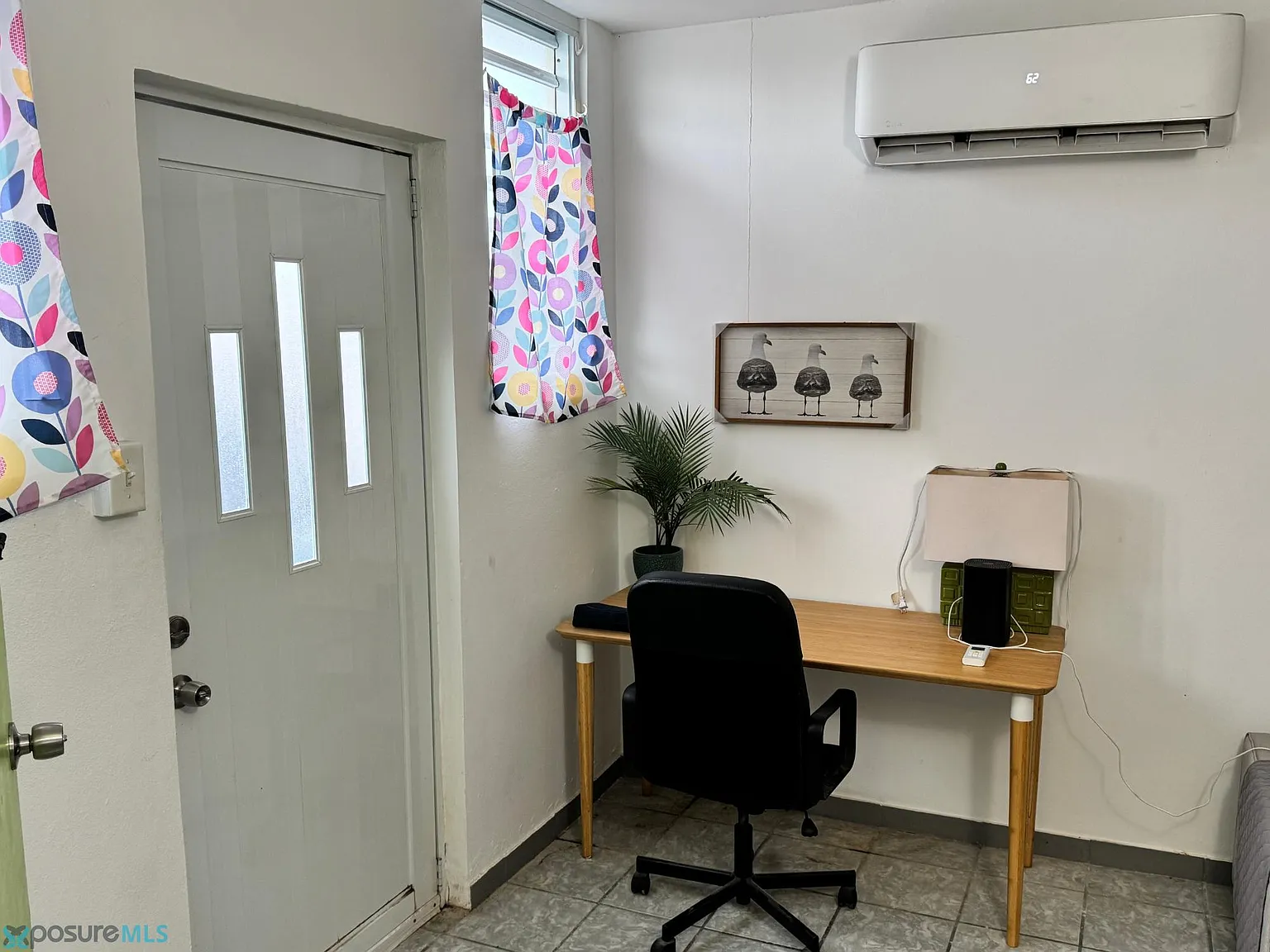 2 bed, 1.0 bath, 450 sqft, $1,200 — Photo 3