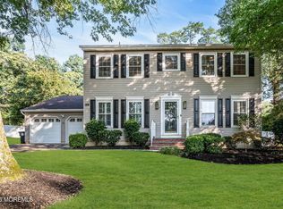 1202 Glendale Parkway, Spring Lake, NJ 07762