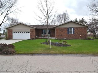 222 Marbella Ave, Springfield, OH 45502