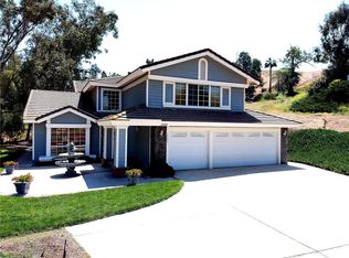 10880 Orchard View Ln, Riverside, CA 92503