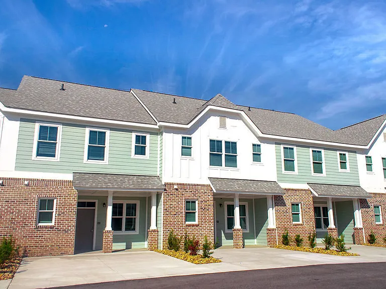 The Arden — Photo 4