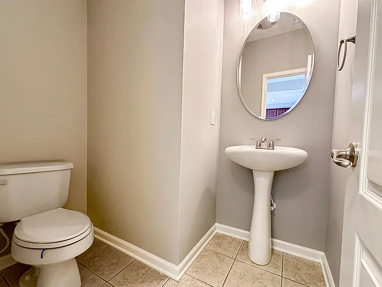 13539 Erlen Dr — Photo 39