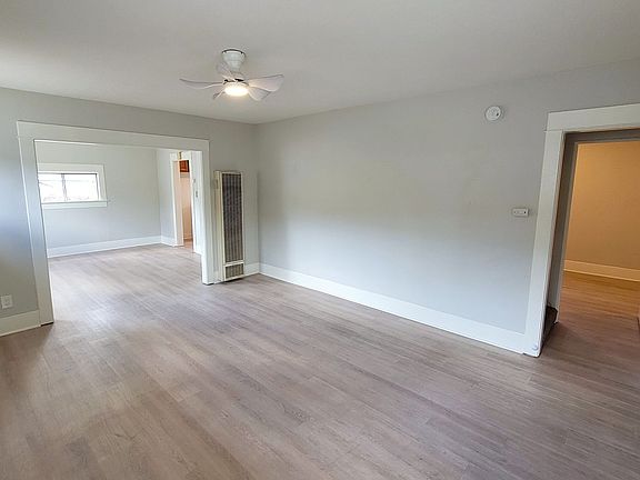 2nd image of 13444 Camilla St