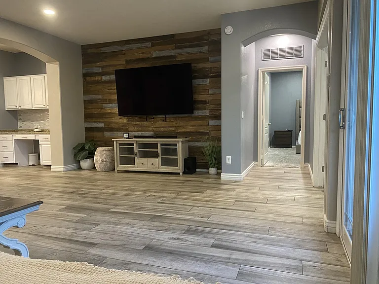 W Irma Ln — Photo 24