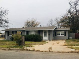 1901 N Nelson St, Pampa, TX 79065