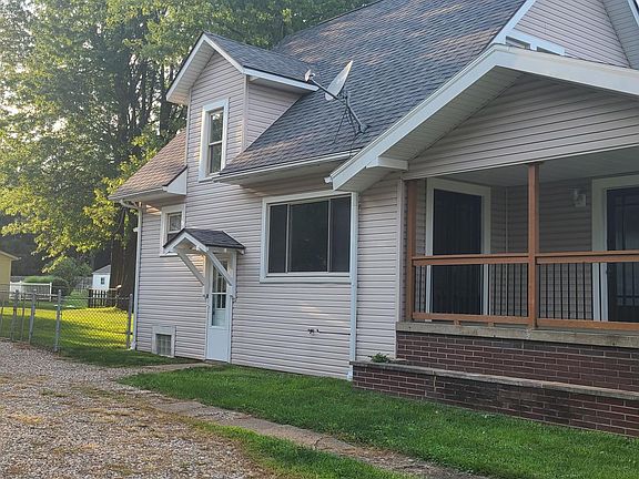 2nd image of 5661 Ravenna Ave