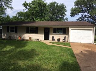 317 Brightsand Ct, Ballwin, MO