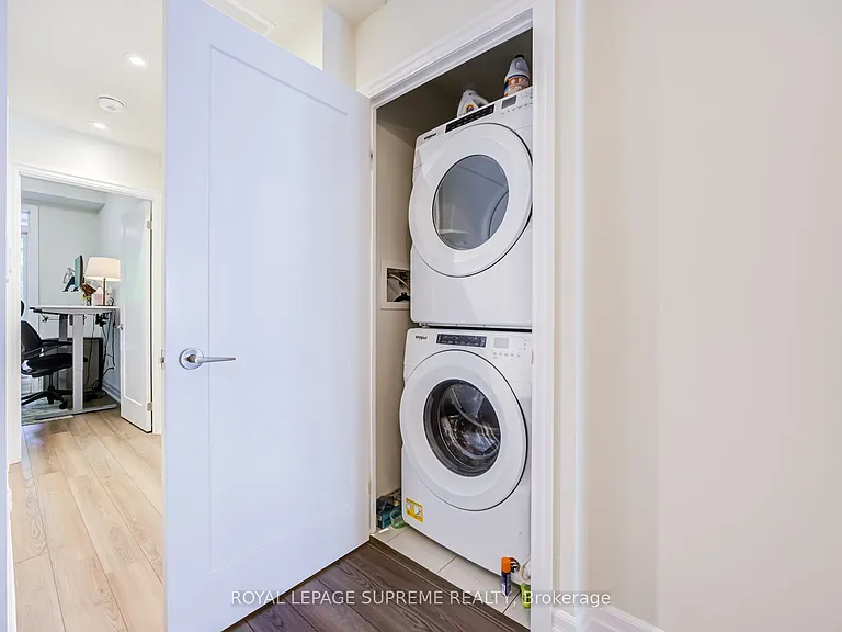 652 Cricklewood Dr #207 — Photo 29