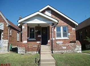 6011 N Pointe Blvd, Saint Louis, MO