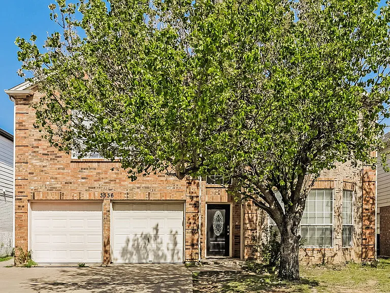 3336 Raleigh Dr — Photo 1