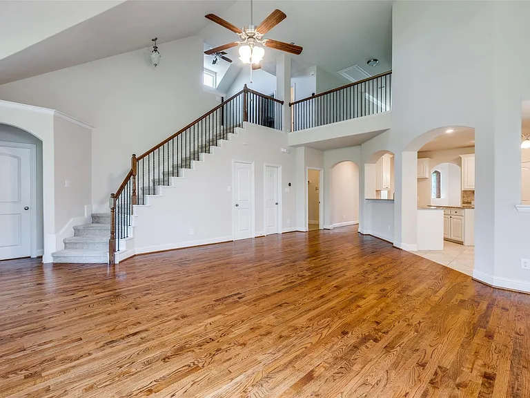 1829 Breeds Hill Rd — Photo 4