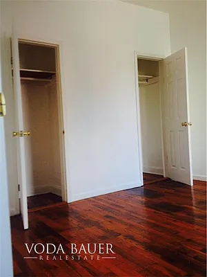 Rented by Voda Bauer Real Estate | media 8