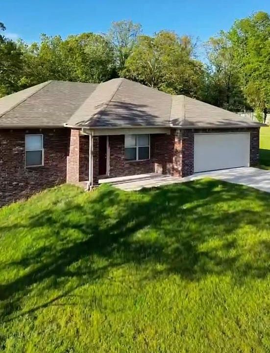1st image of 404 Merganzer Dr