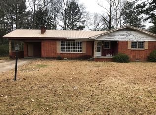 403 Highway 145 N, Aberdeen, MS 39730