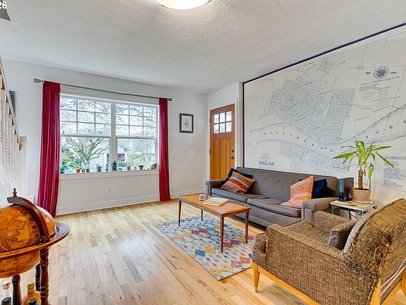 5th image of 514 SE 61st Ave