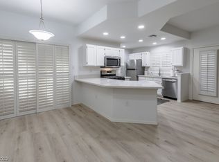 2925 Wigwam Pkwy APT 2012, Henderson, NV 89074