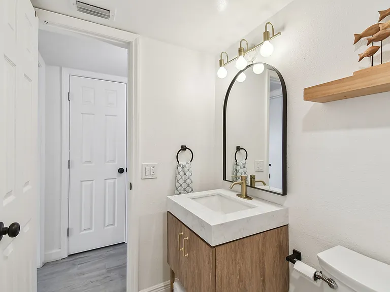 283 104th Ave #102 — Photo 25