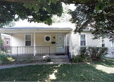 1st image of 8 N Aberdeen Dr