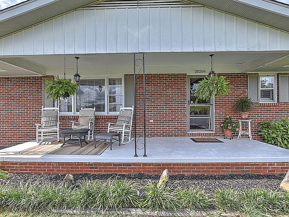 5th image of 20269 Windon Acres Ln