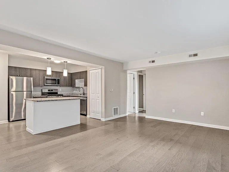 115 Woodland Ave — Photo 6