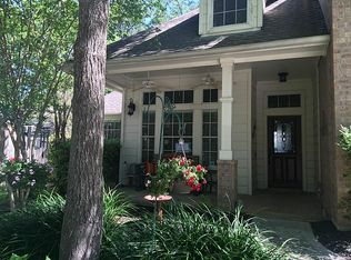 6 Belcarra Pl, Spring, TX 77382