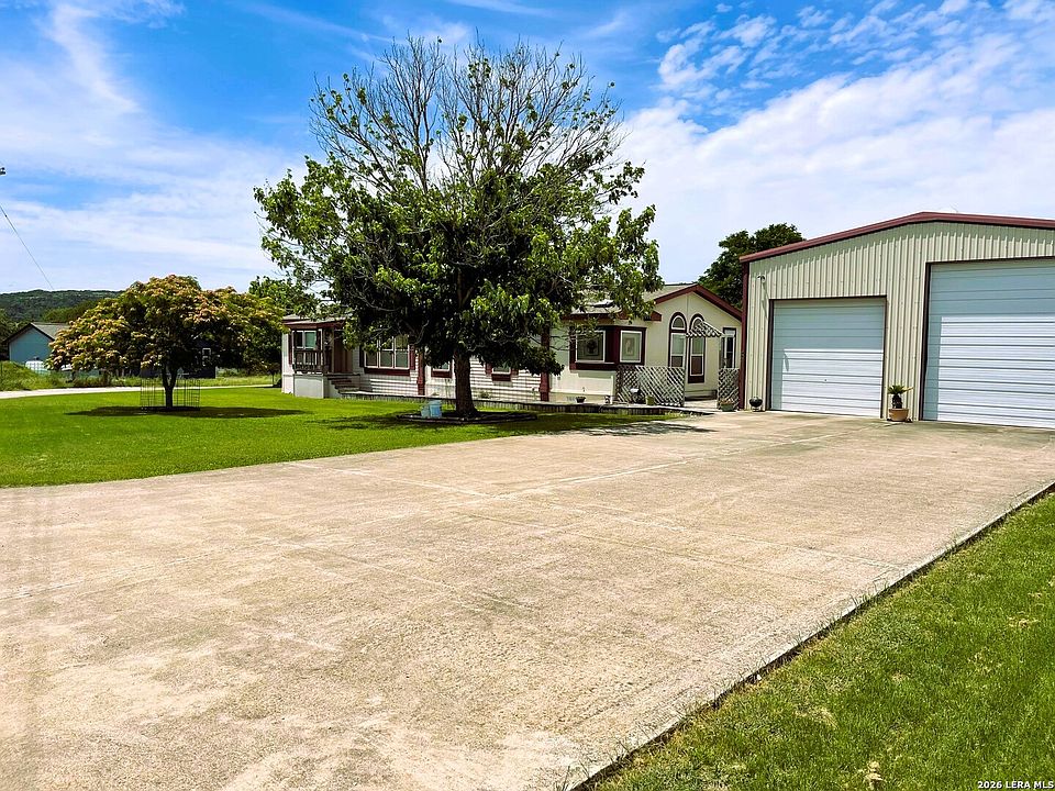 1st image of 460 Faurie Road