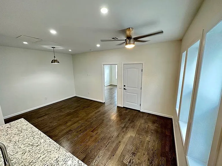 173 Sullivan Pl #2 — Photo 9