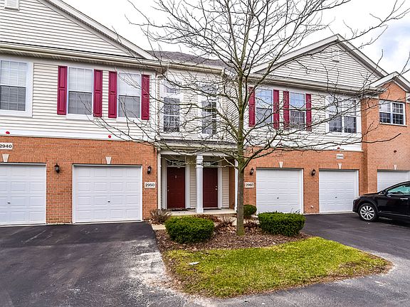 3rd image of 2960 Concord Ln Unit 2960