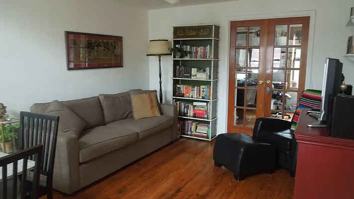 Rented by Carroll Gardens Realty | media 19