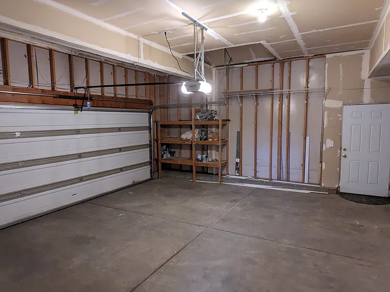 3653 Boot Spur Ct — Photo 36