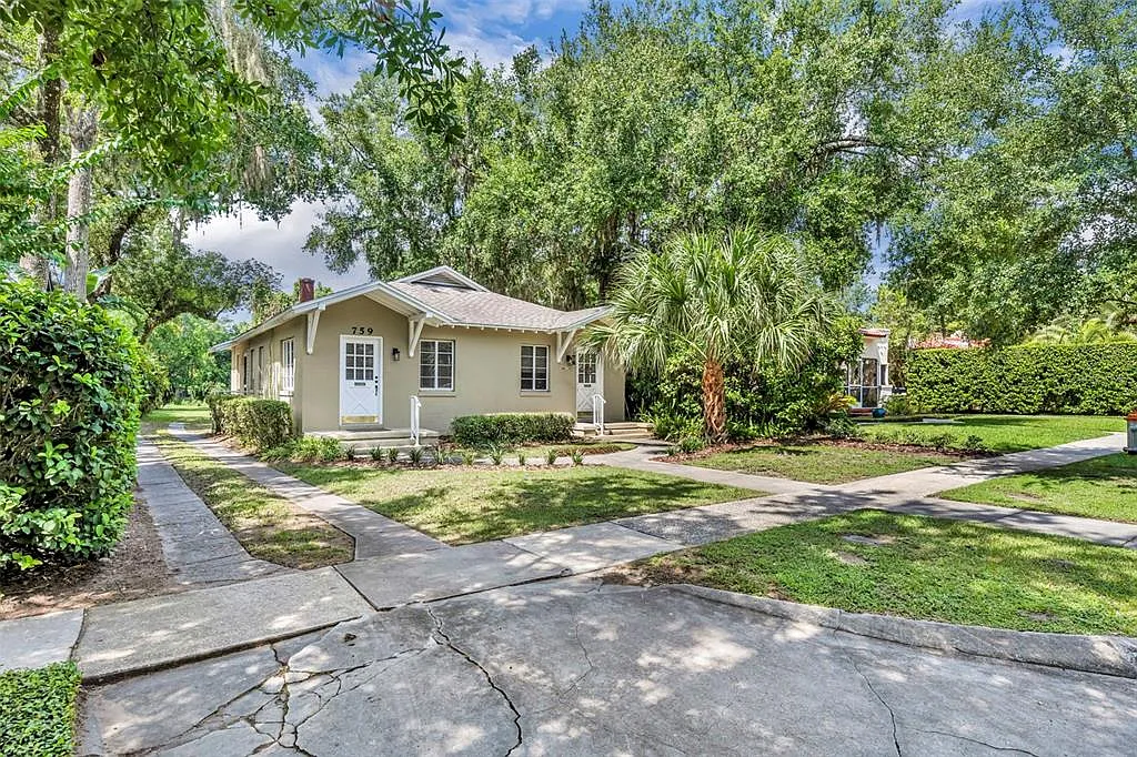 1 bed, 1.0 bath, 705 sqft, $1,800 — Photo 3