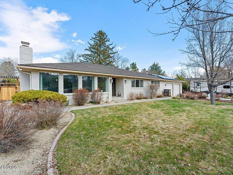 1st image of 120 Drew Dr