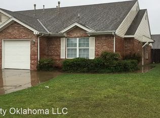 1404 Concord Dr, Norman, OK 73071