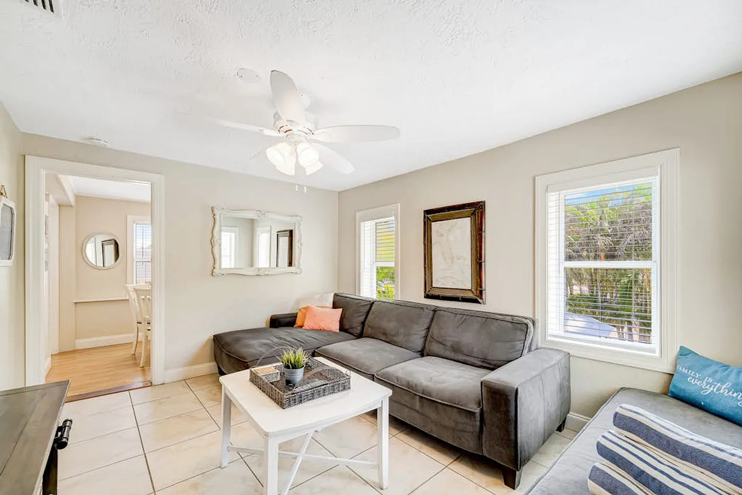 2 bed, 1.0 bath, 678 sqft, $2,720 — Photo 1