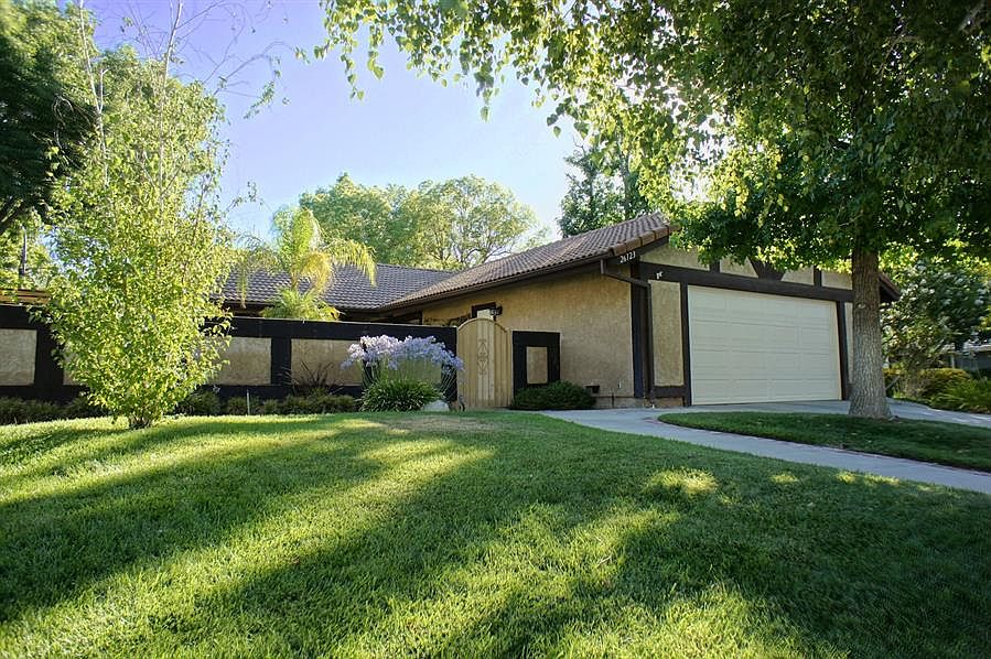 1st image of 26123 Alejandro Dr
