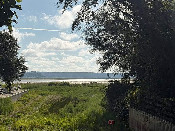 5th image of 4843 Jackson Cove Rd