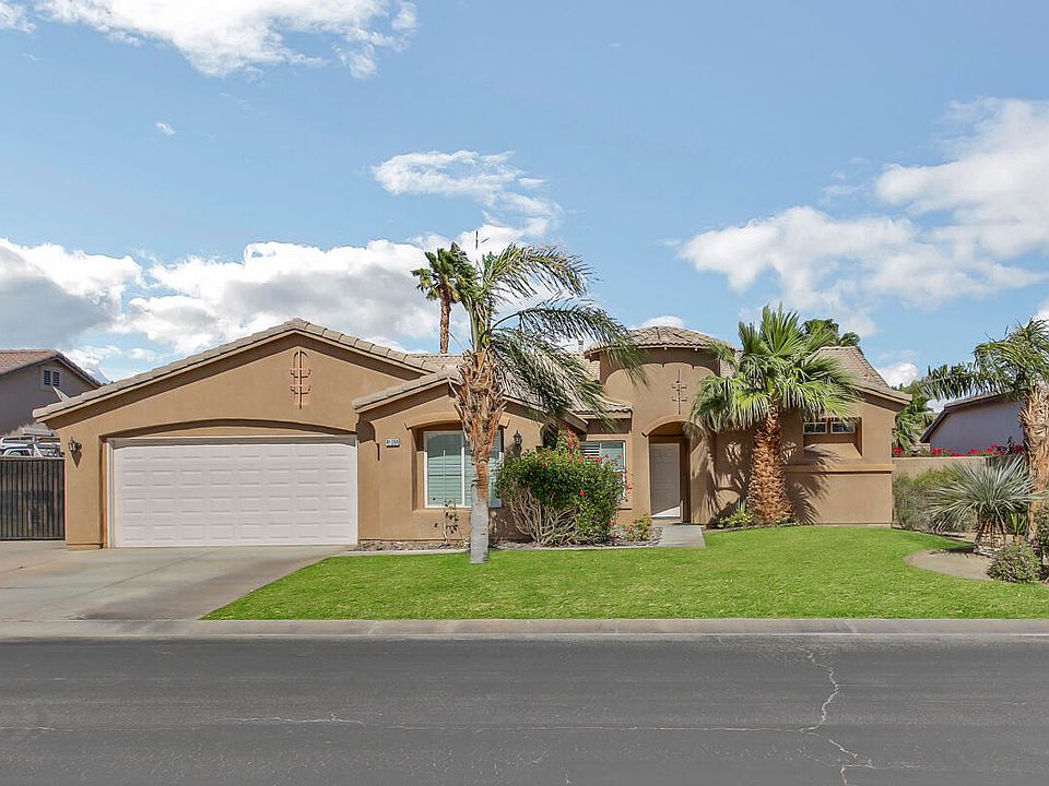 1st image of 41284 Mackenzie Ln