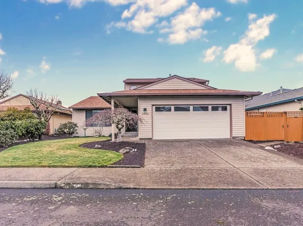 2119 NE 158th Ave, Portland, OR 97230