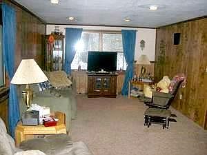 2nd image of 5090 Winchester Dr