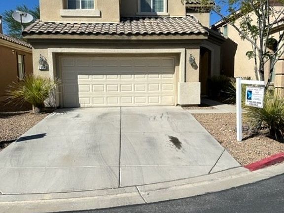 3rd image of 7364 Bedford Pine Ct