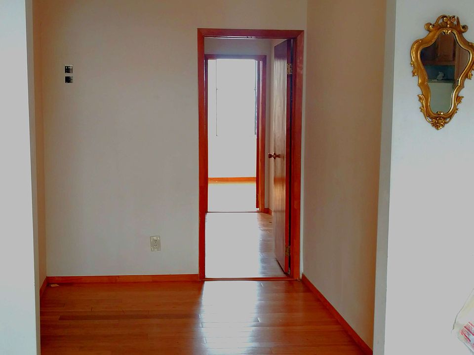 1st image of 2378 38th St APT 3R