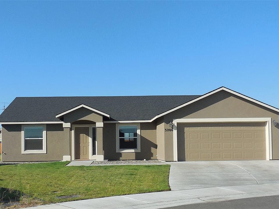 1st image of 3206 Luna Dr