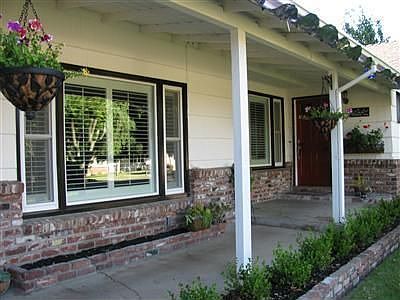1st image of 4605 Longview Dr