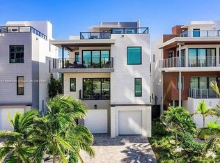 322 Balboa St, Hollywood, FL 33019